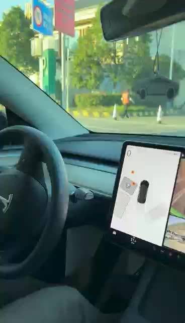 奇瑞瑞虎9燃油车山路智驾表现惊艳，油电同智成现实