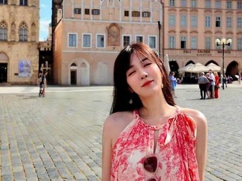 王晓晨再否认结婚，又频频被拍牵手出行，和俞灏明关系成谜？