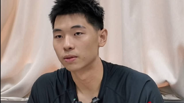 崔永熙：与之前比较单一的打球方式不同，目前自己的打球风格已更趋向于多样化