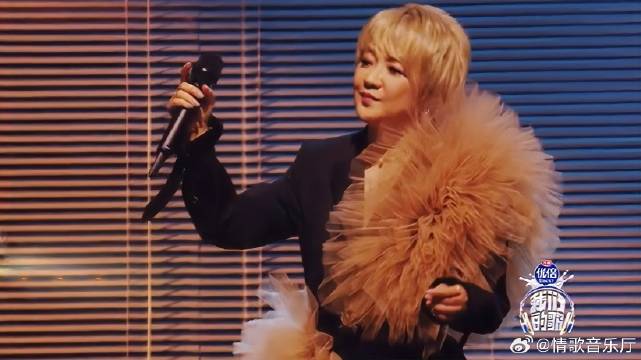 杨坤、陈慧娴《我比从前更寂寞》，听得心痛！