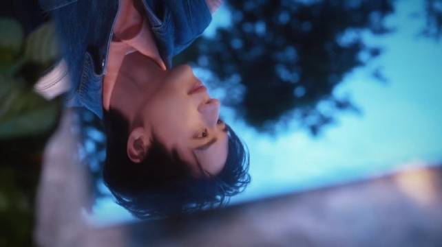 许魏洲PROME乐队新歌《夏夜》MV上线，闭眼秋意睁眼夏梦