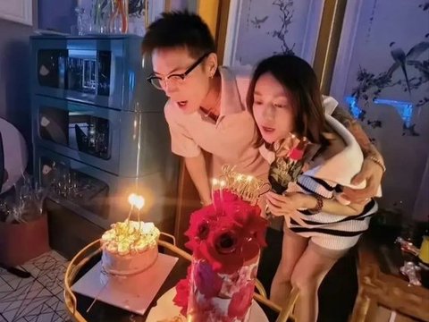 洪尧疑似删除和吴谨言官宣结婚博？反转了，洪尧说他俩好着呢