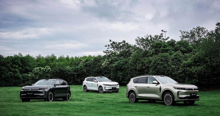 标配华为高阶智驾！岚图FREE+月销5000台的秘密