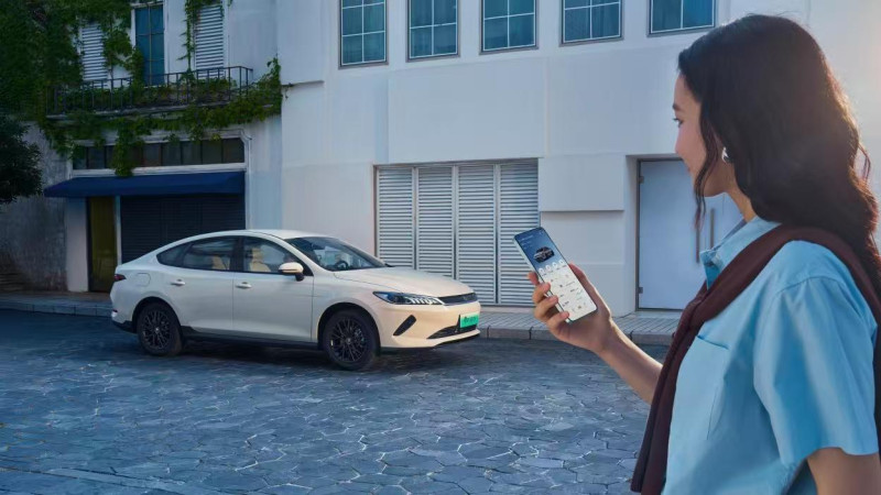 加推长续航油耗创新低   第二代秦PLUS加推进取型全系限时6.98万元起