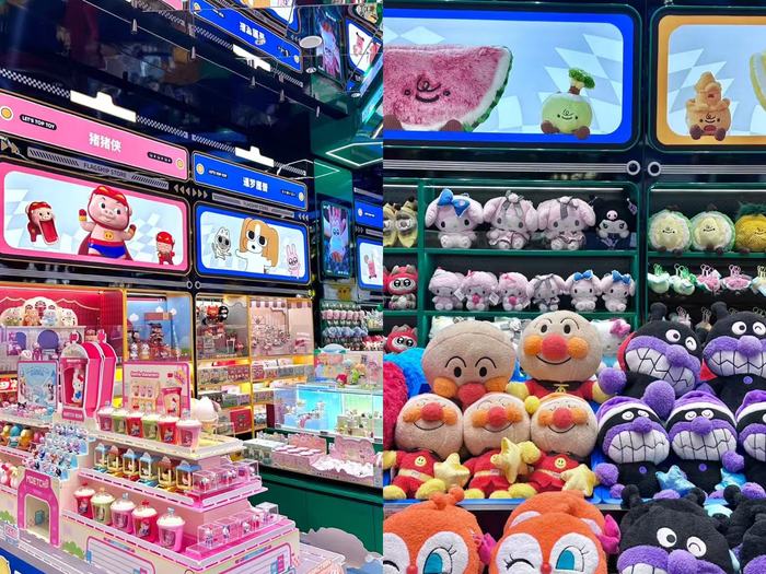 TOP TOY店内产品 图片来源：TOP TOY品牌官方小红书