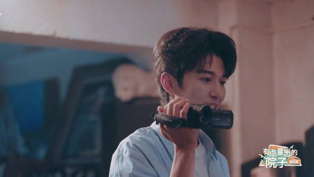 从院子走到家中，@种地吧赵小童 一步一个“哇” 被老赵的家所惊艳