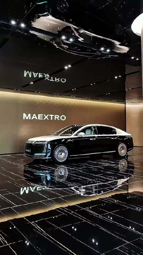 华为WATCH5尊界S800一捏开门，ADS4爆胎辅助稳车