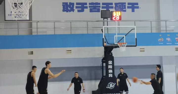 新球员亮相 新教练加入 北京首钢队新赛季目标冲击总冠军