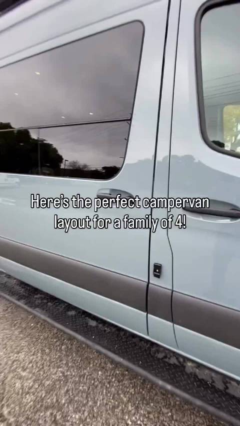 欧式露营车设计简约，城市化需求下仅设小灶台