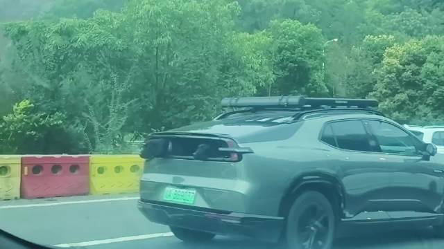 视频：启源E07的正确打开方式 打卡快乐十一国庆假期第二天