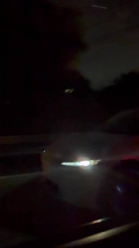 廉价 Model Y 已经有路测视频了！巧合的是，这段视频是在 Cybertruck 上拍的