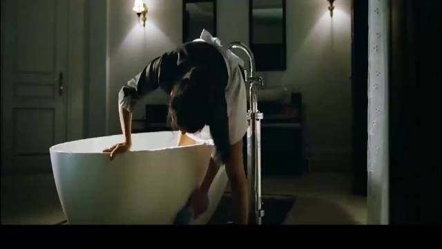 12.人性与欲望相互纠缠的电影，韩国富人肮脏的生活，都被拍了出来