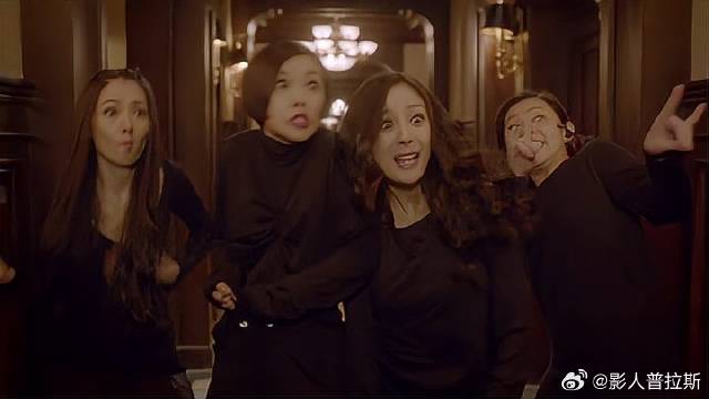 时代姐妹花开始任务，不料被富少抓正着，秒懂完犊子！