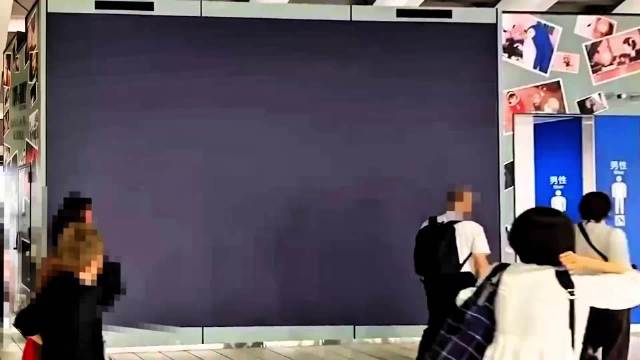 倒计时贺图盘点！阿尼亚裸眼3D线下大屏，明天就回归啦