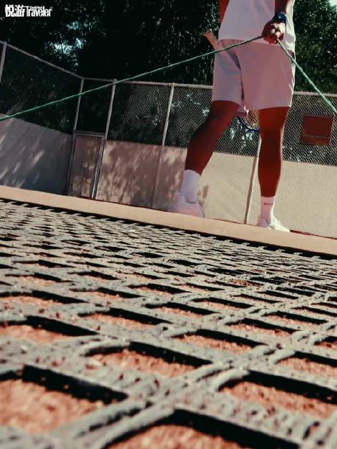 包洪瑜等六星红土场切换网球模式，Wilson见证训练坚持