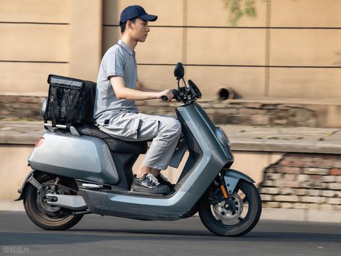 小牛电动新车型FX风速上市 搭载高性能配置