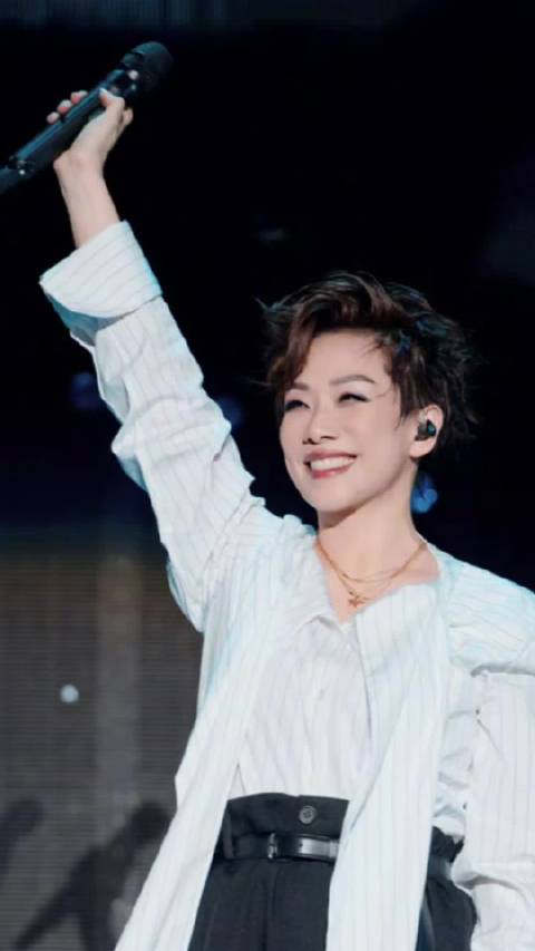 林忆莲已准备好，就等团圆，你的故事，会是哪一首？林忆莲