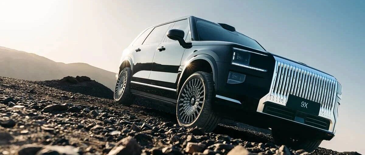 豪华、大气又精致，天地门，揽景座椅，双联大屏，挑战奔驰GLS/宝马X7江湖地位行不行？