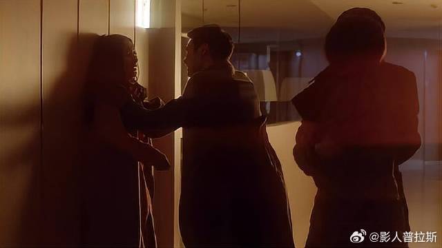 周崇光偷偷做手术 总裁发飙，恨不得打林萧！