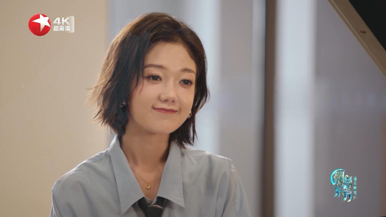 《热辣滚烫》撞碎夜色 希林娜依高再见学生时代