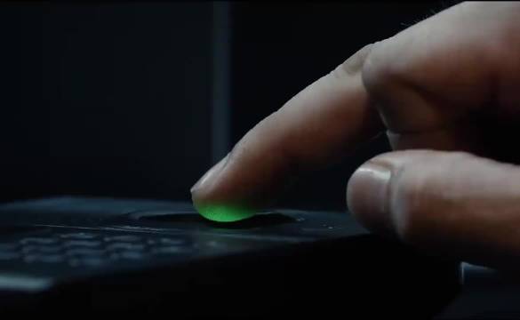 白夜破晓：两兄弟和周队联手智斗内鬼，有惊无险！