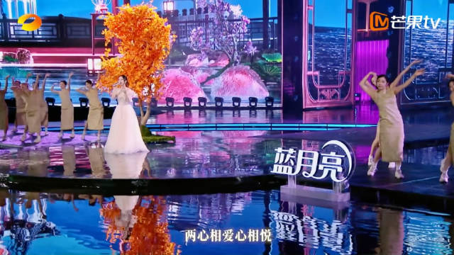 金莎孙丞潇中秋合唱花好月圆夜甜蜜互动