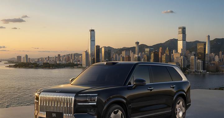 售价不到十分之一，极氪这台“库里南”味正吗？