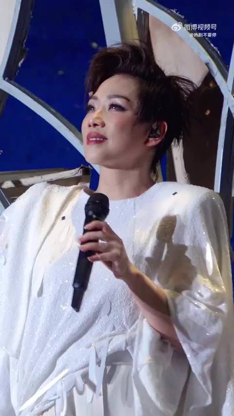 六天两刷林忆莲巡演，佛山合肥连嗨现场