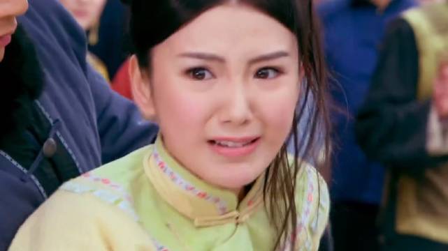 毛晓彤杨蓉新剧宫锁连城开播,陆毅袁姗姗陷情感纠葛