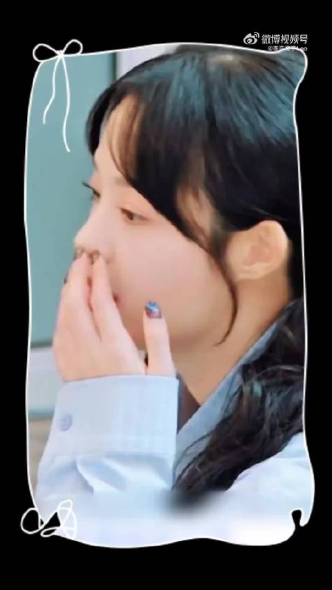 李莎旻子回应工作焦虑称不工作才焦虑