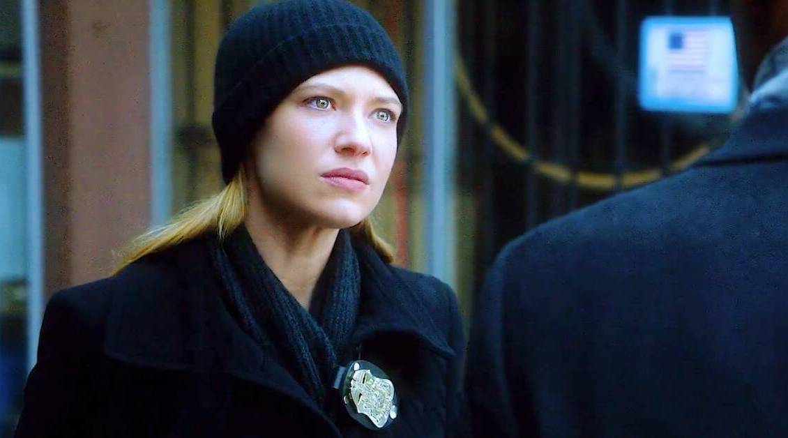 高分美剧危机边缘现平行世界融合惊悚场景