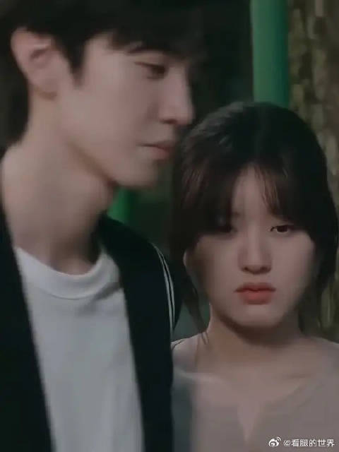 赵露思陈哲远新剧《偷偷藏不住》引热议