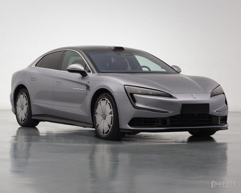 新款仰望U7申报图 2.0T四电机插混/电机总功率1000千瓦