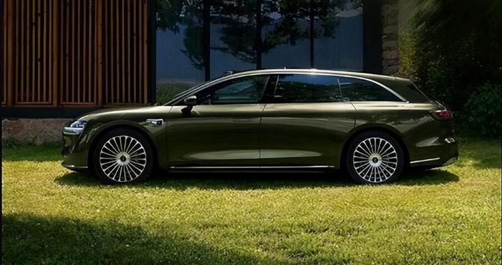 享界S9T上市25天大定破20000台 ：创下旅行车市场销量新高