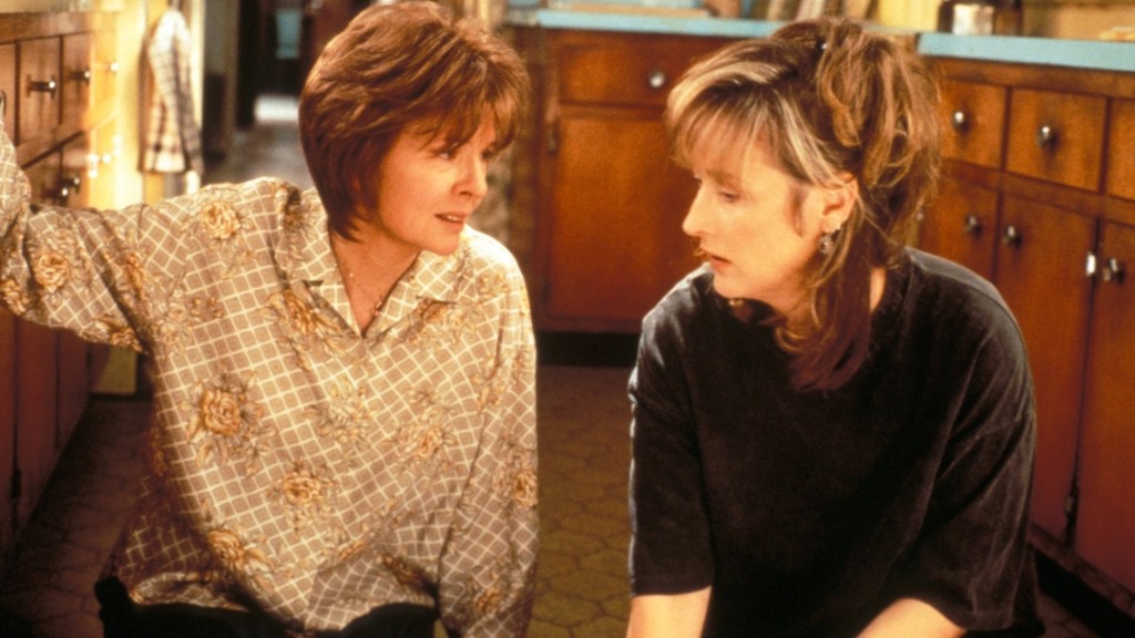 黛安·基頓（左）與梅麗爾·斯泰利普在《馬雲的房間》中。