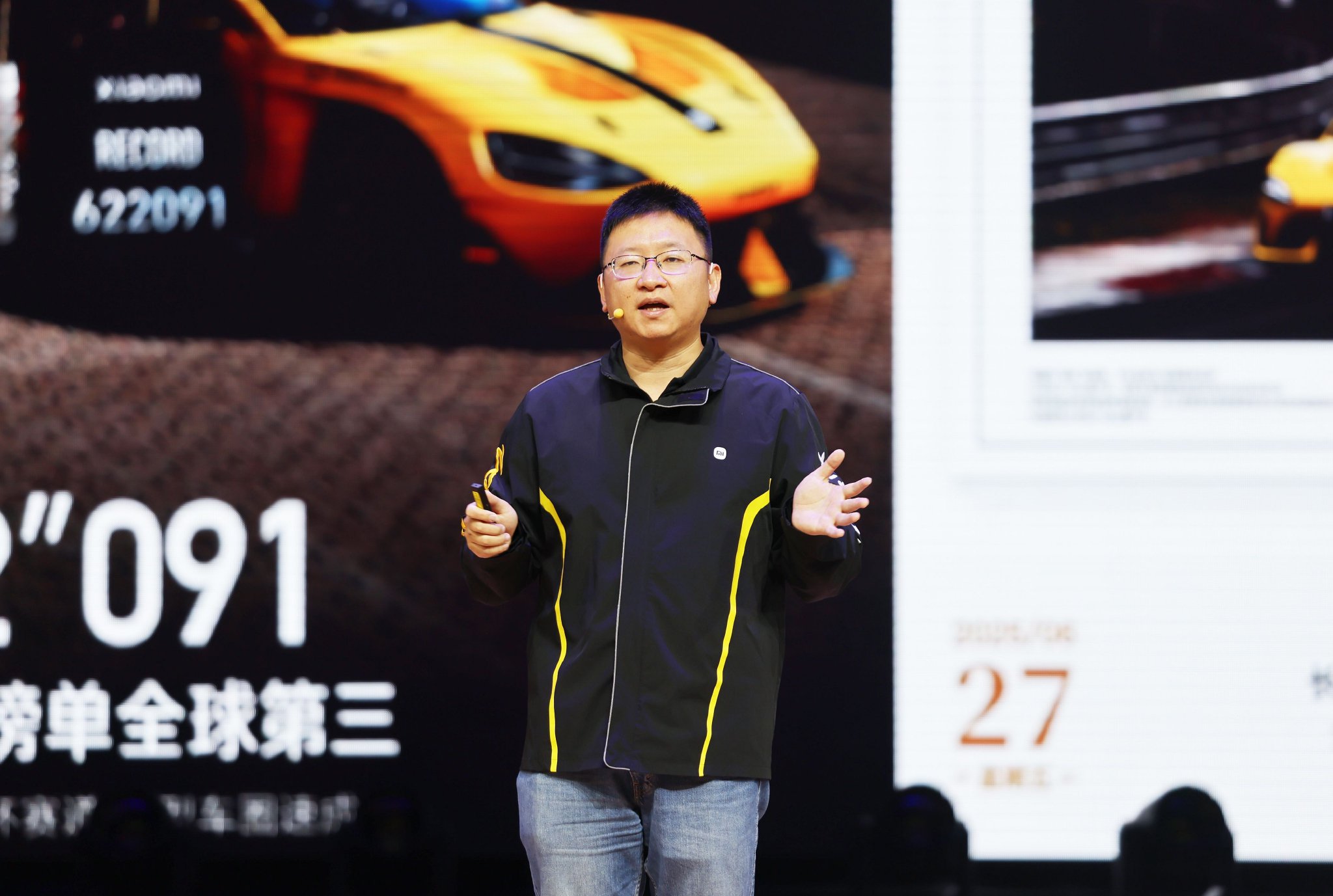 小米汽車有限公司整車項目總監、高級工程師方侃講述小米造車的經歷。 北京航空航天大學供圖