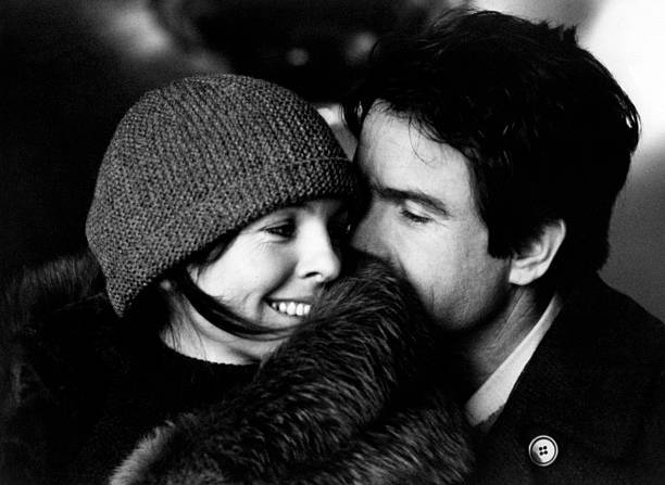 黛安·基頓與沃倫·比蒂在《烽火赤焰萬里情》中。