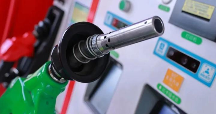 “95的车错加了92汽油！赶紧兑点98？”别！