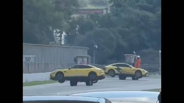 车主支持大马力车型赛道竞速，称撞击无关无辜