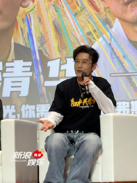 黄晓明回忆被嘲闹太套，称不如意变前进动力