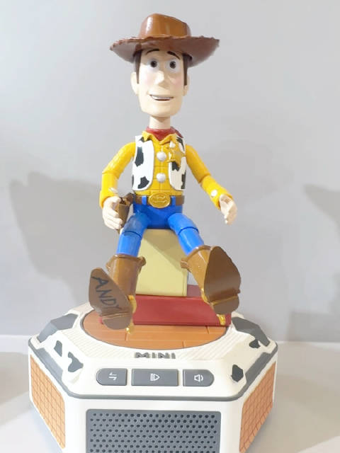 2025中国玩具展乐森机器人重现动画经典角色