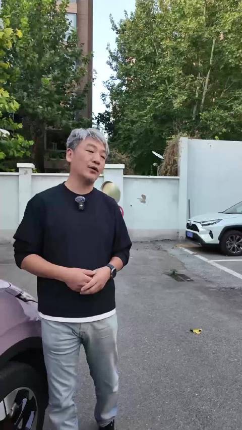 电车就一定是电子门把手？绝大多数都是电子机械双保险