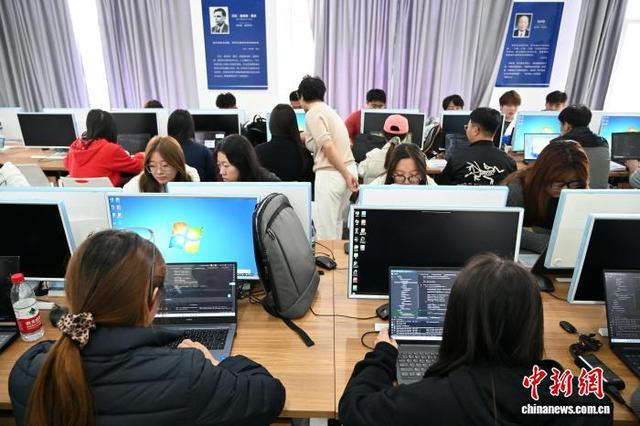 智能科学与技术是什么学院的 6b70-c56d7abe750bc9b50206f755b878506e.jpg