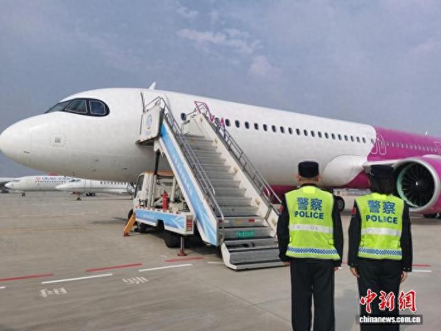 飞机场是什么单位 f562-65b762b04e91d5522b65f80d95cfcfc3.jpg