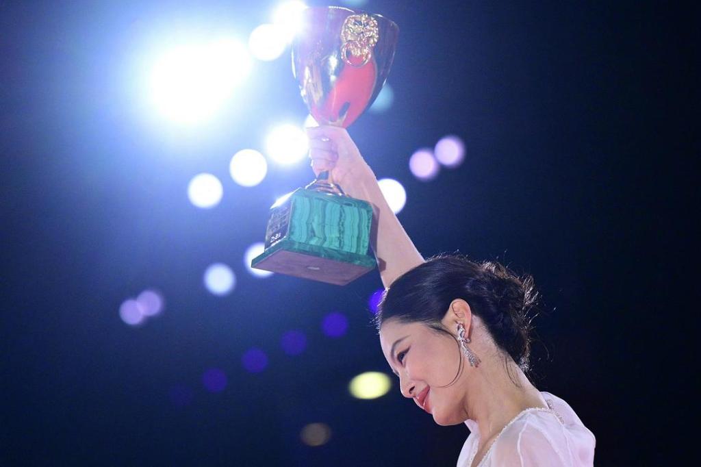 辛芷蕾摘得威尼斯影后桂冠