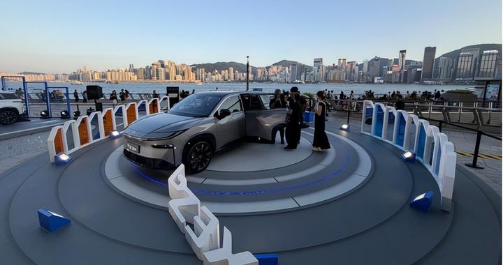 铂智3X香港开售：中国智电“反向输出”的关键一步