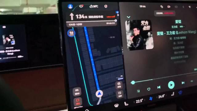 享界S9T智能驾驶辅助系统自动泊车成功