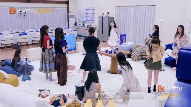 管乐变成独立女孩的秘籍第一步：自己睡
