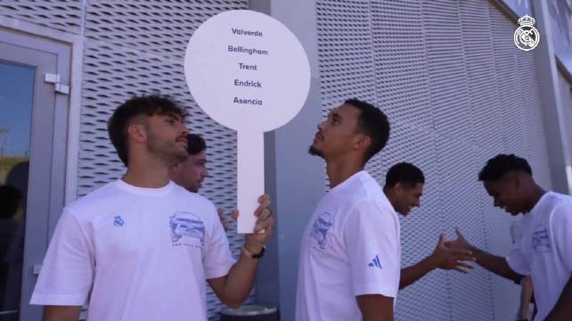 恩德里克与taa同车体验宝马障碍游戏