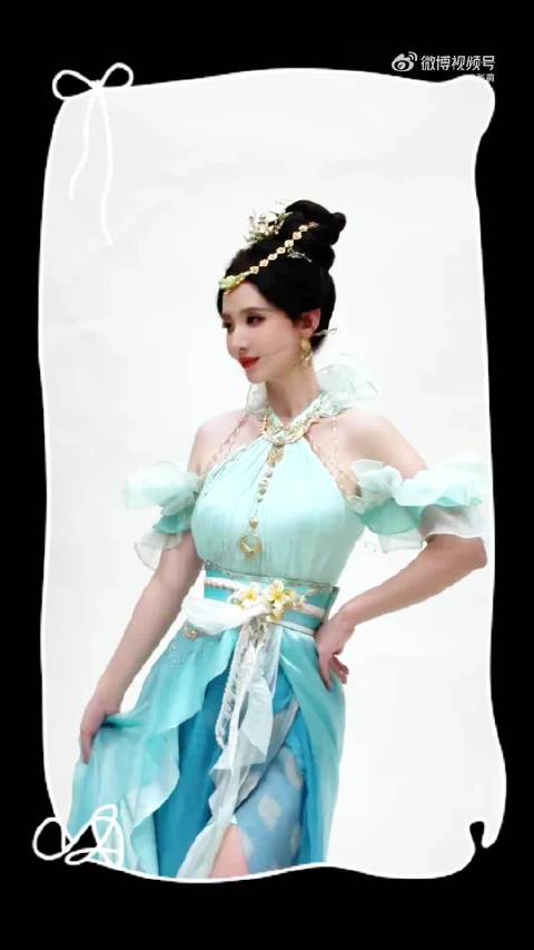 吴彤误认张萌为关晓彤，王牌幕后vlog曝光